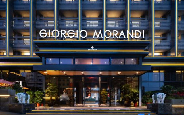 The GiorgioMorandi Hotels (Zaihaiyifang Park Jiaruibao Plaza)