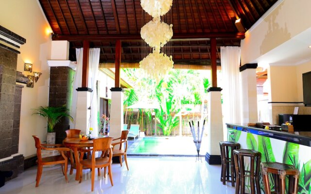 Villa Kubu Tanjung Sanur Bali