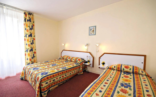 Citôtel le Plat dEtain