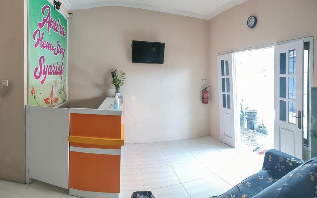 RedDoorz Syariah near Lippo Plaza Sidoarjo