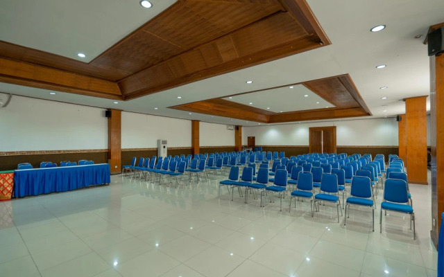 RedDoorz Plus @ Mahajaya Hotel Denpasar