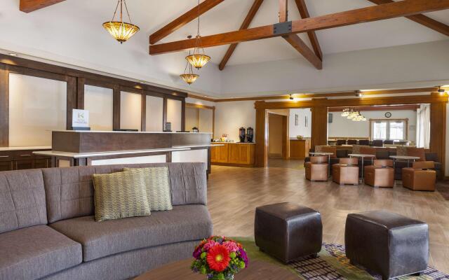 Homewood Suites by Hilton San Francisco Airport North