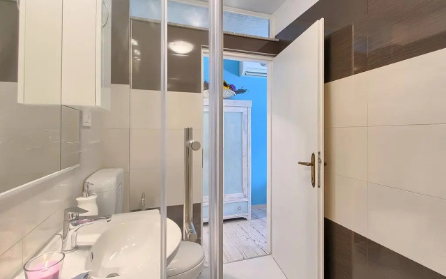 Apartment Clerisseau