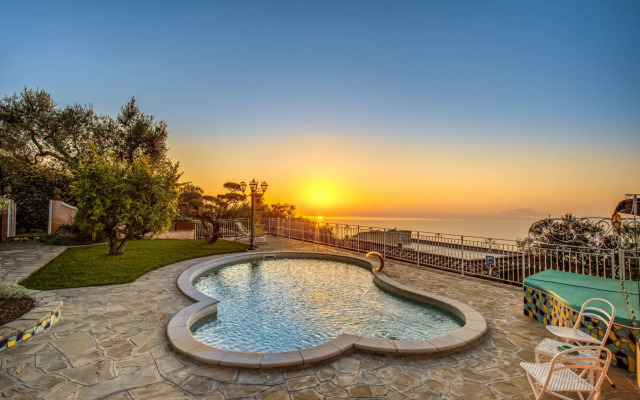 Villa Marika - The retreat of the senses