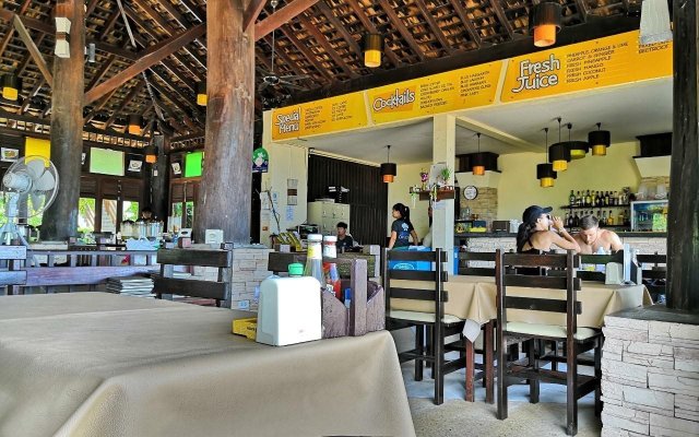Seashell Resort