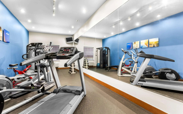 Comfort Suites at Katy Mills