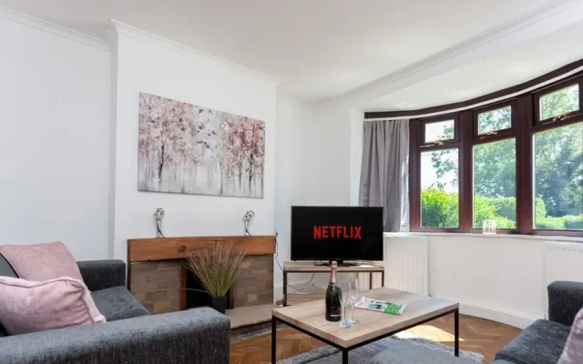 HC Property - Mountford