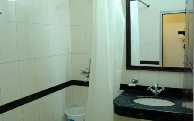 OYO 3987 Hotel Multitech