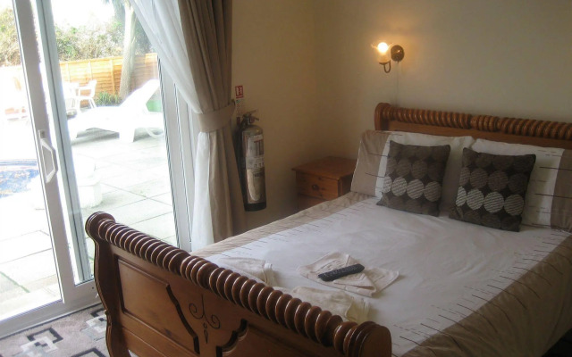 Priory Lodge Hotel