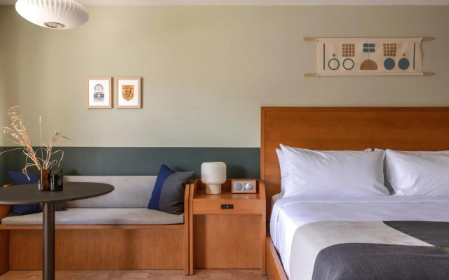 Sleep Inn & Suites