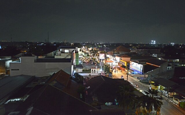 Full Furnished Room at Caman next to hotel