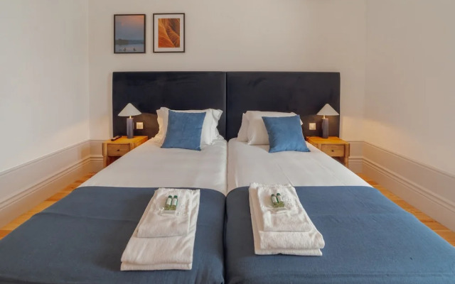 Heart OF Porto Apartment D by Vacationy