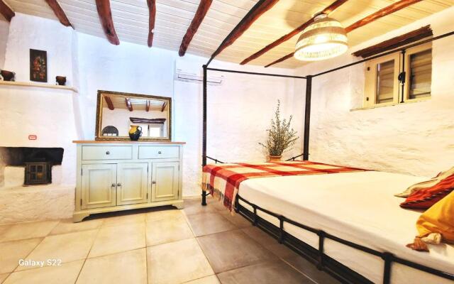 Boutique Traditional Spa Vila newly renovated 2023!