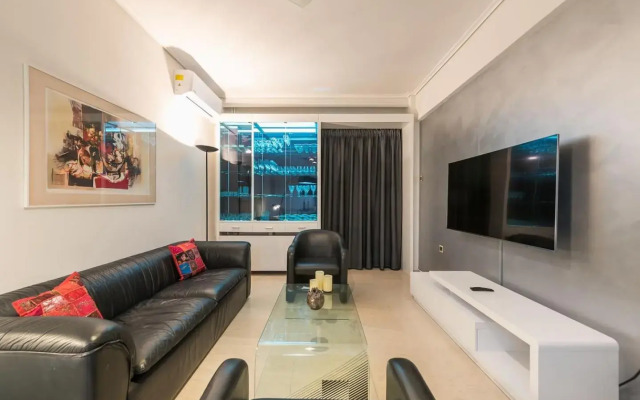 Seaside Central Apartment