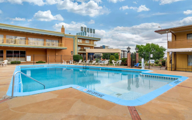Budget Inn Denver Downtown