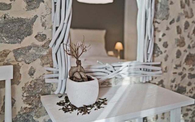 Traditional & Luxury, only few km from sea #2