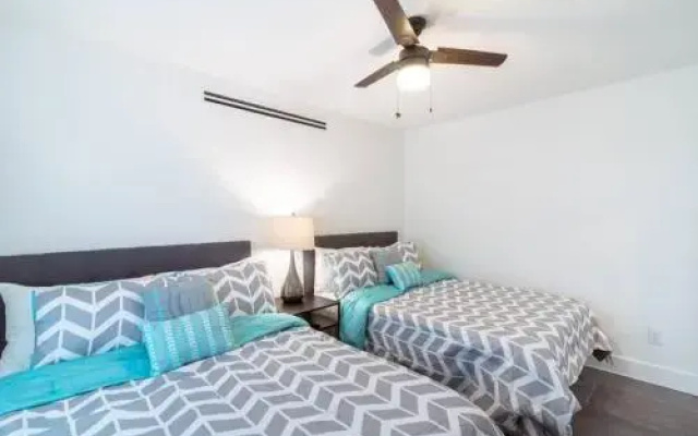 East Downtown Modern Luxury Retreat
