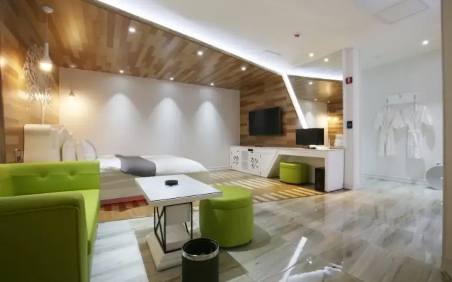 Cheonan Muse Hotel