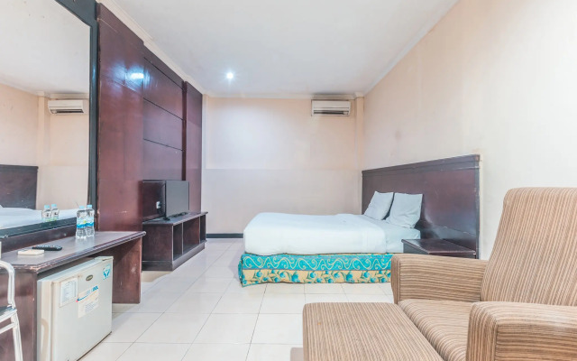 OYO 1383 Taman Cibinong 2