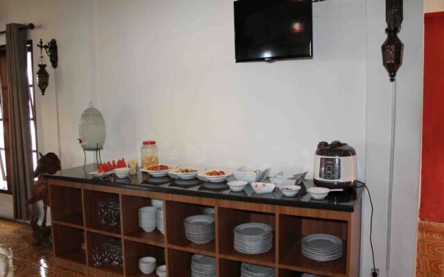 Hotel Kenari Pantai