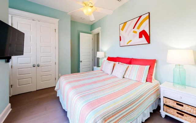 Paradise Beach by AMI Locals