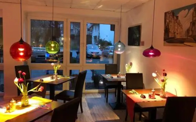 Hotel52 Bergheim