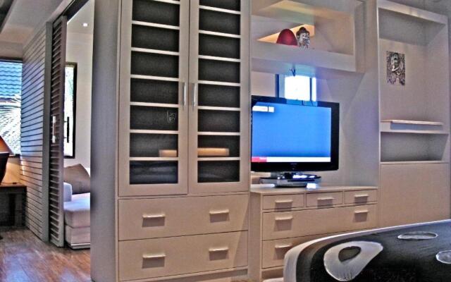 Sejuk Suites