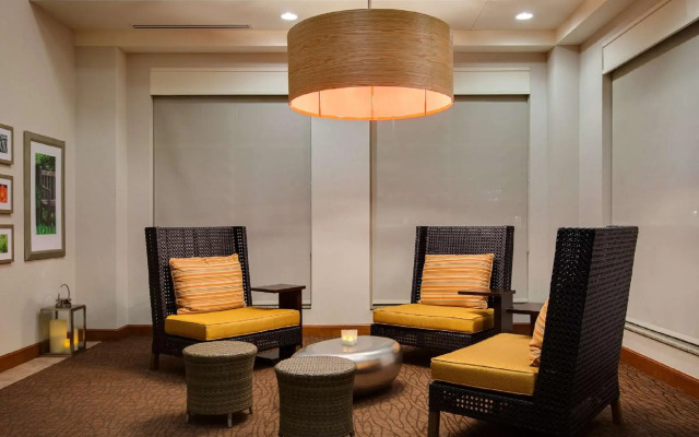 Hilton Garden Inn Lake Forest Mettawa