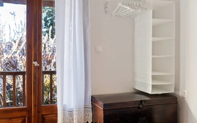 Snug Apartment in Agios Nikolaos With Garden