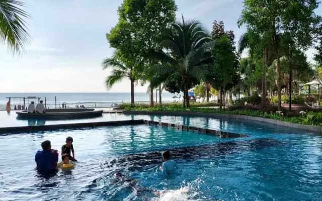 Timurbay Seafront Seaview & Poolview Suite with Wi-Fi