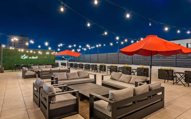 Hotel Mai Downtown Long Beach