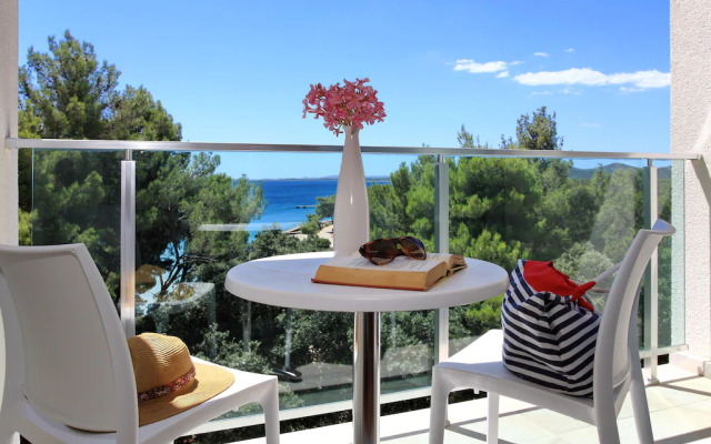 Crvena Luka Apartments, Premium Residence near Biograd n/m