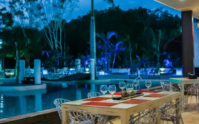 Casa Kaoba Hotel & Suites