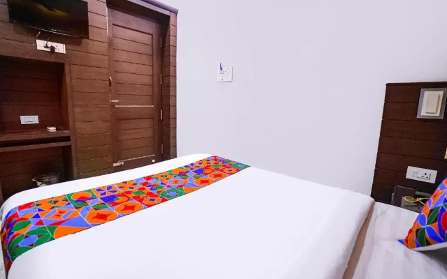 Sai Enclave Ac Rooms