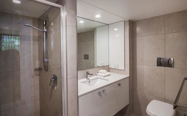 Noosa Harbour Resort