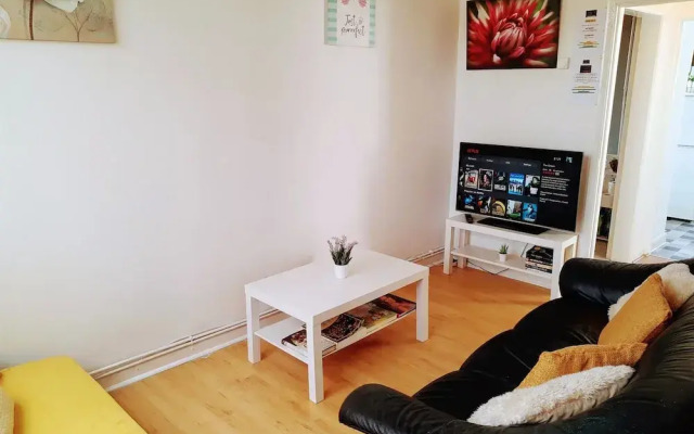 The Windsor Garden Apartment