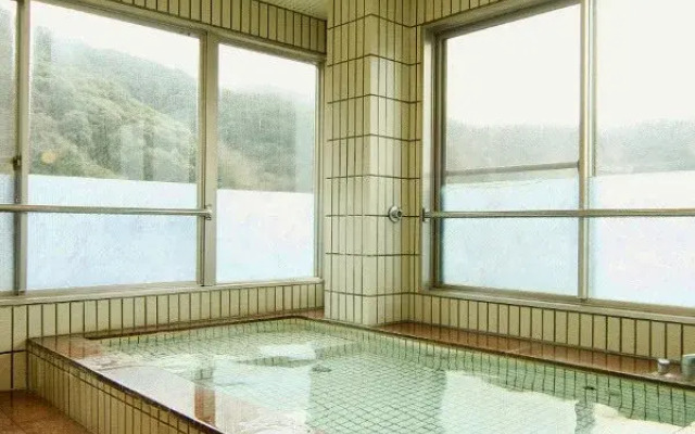 Wakasakamiko Bokai Kouraku