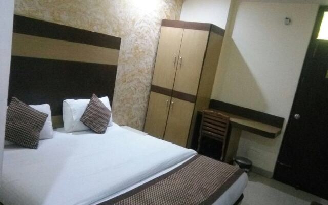 Hotel Dwarkadhish Intercontinental