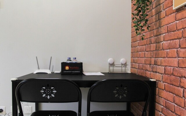 Cozy 1Br Apartment At The Mansion Kemayoran