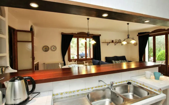 Spacious Mansion in Alaró With Swimming Pool