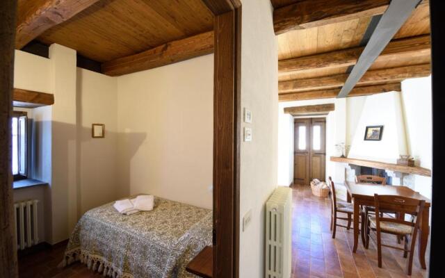 Borgotufi Albergo Diffuso