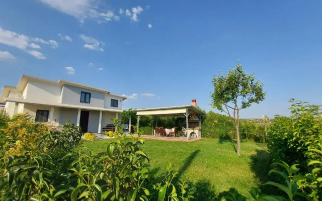 Lavender View Luxury House