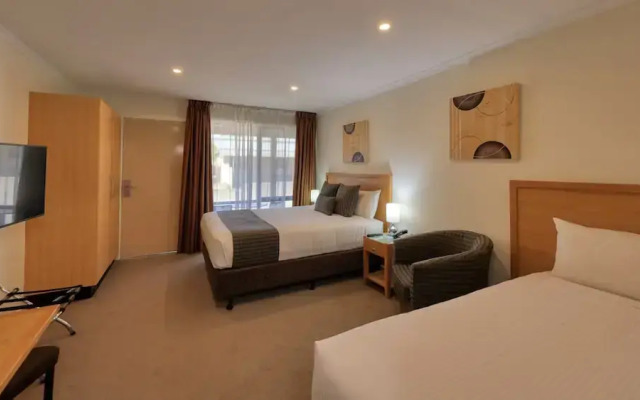 New Crossing Place Motel & Apartments