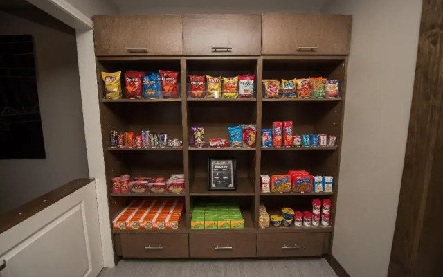 Staybridge Suites Houston - Humble Beltway 8 E by IHG