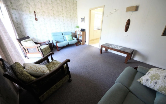Muller's Cottage at Hat Head – Guest Rooms – Hat Head