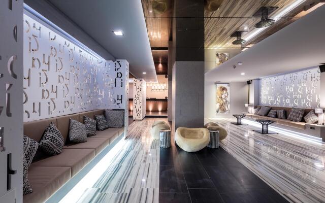 MAZI Design Hotel by Kalima