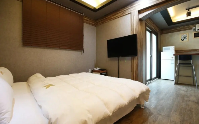 Daejeon Yucheon Itty