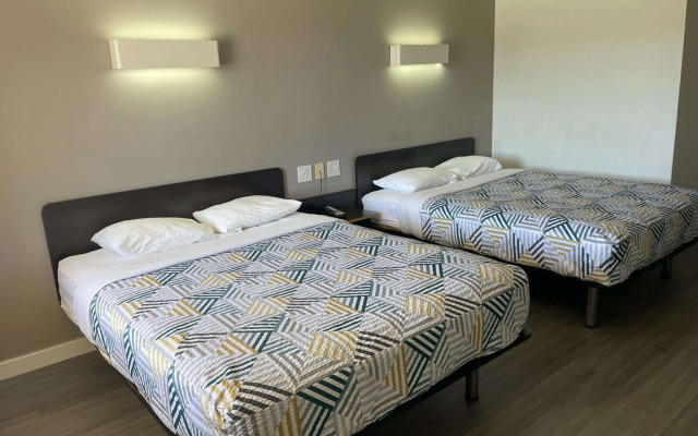 Motel 6 Wichita Falls, TX - North