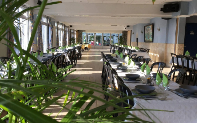 Chez Mireille Reingam Park