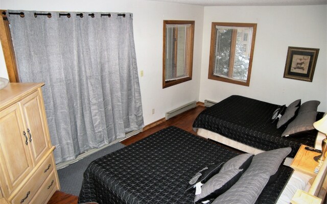 Fox Pine Lodge 3 Bed 3 Bath